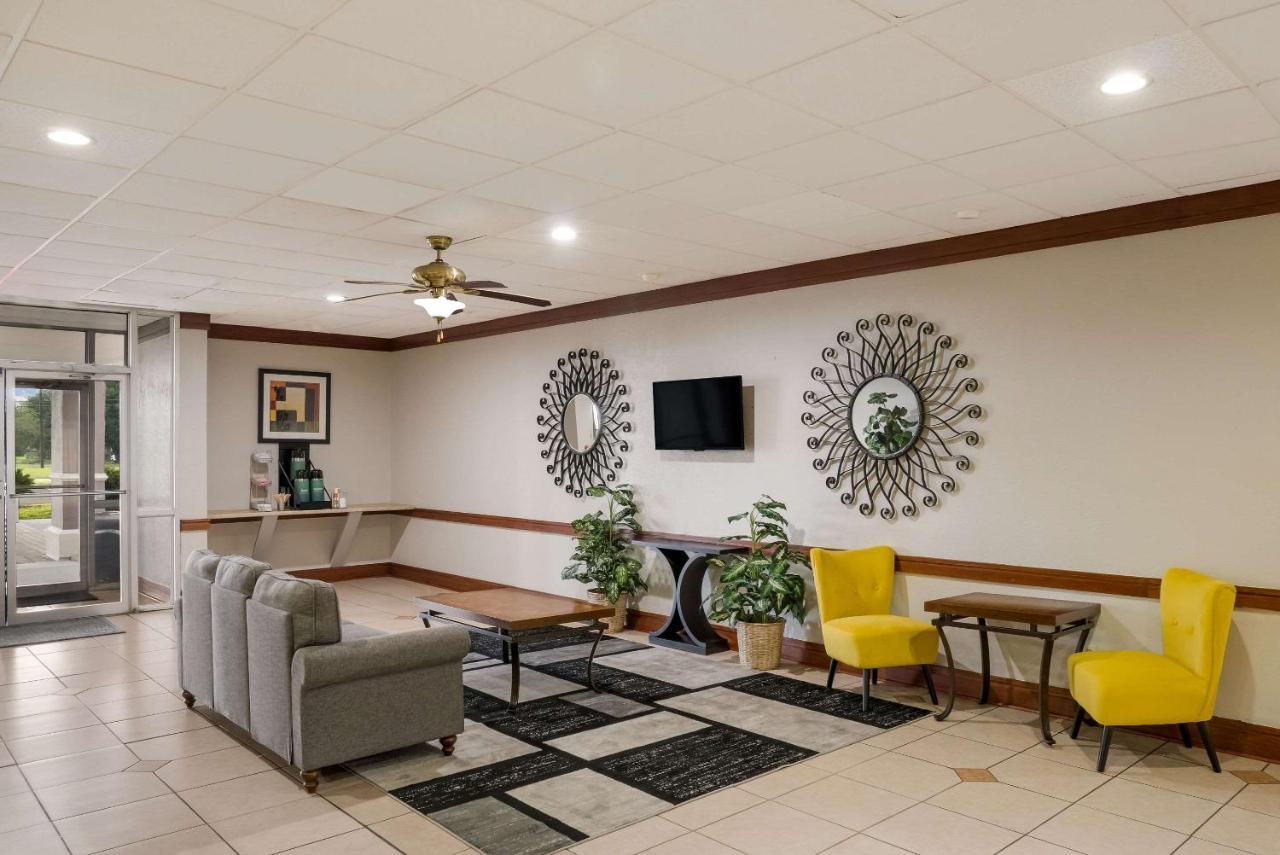 Quality Inn Alice Екстер'єр фото