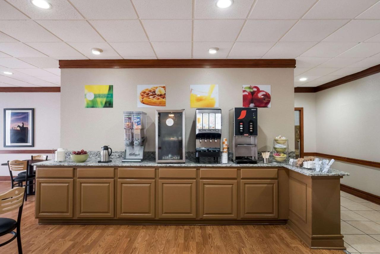 Quality Inn Alice Екстер'єр фото