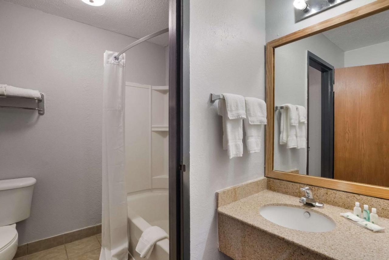 Quality Inn Alice Екстер'єр фото